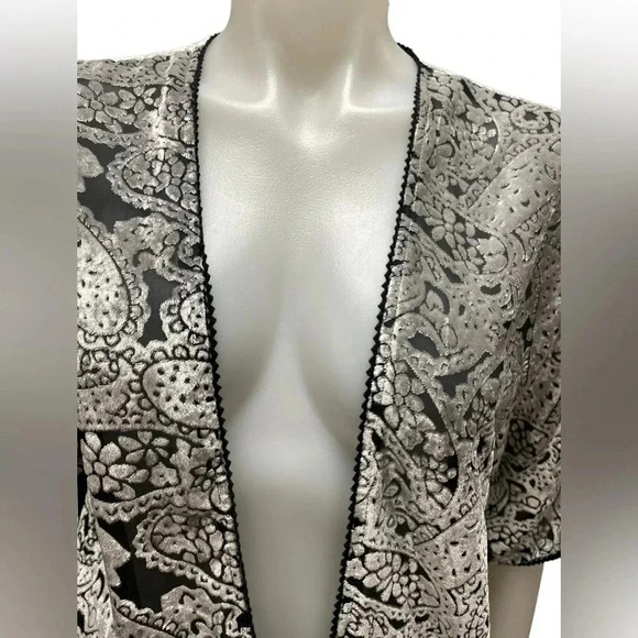 ASOS Girls On Film Black and Silver Kimono Size 4 - Picture 2 of 12